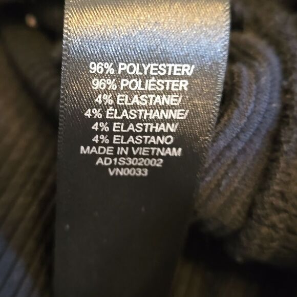 Adrianna Papell Black Stretch Basic Shirt And Cropped Pants Set - Picture 9 of 9